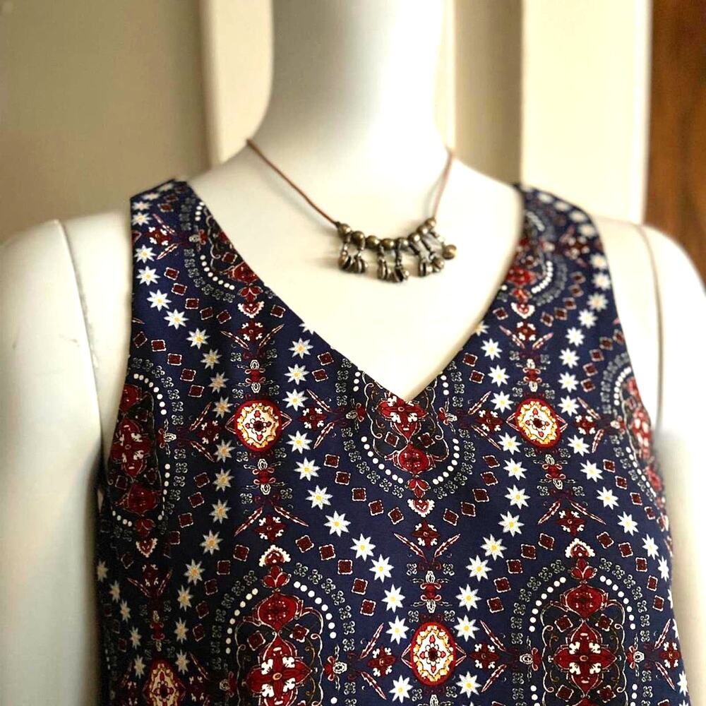 ALYA Navy Blue Floral Layered V-Neck Top w/Tassels sz X-Small - Picture 2 of 8